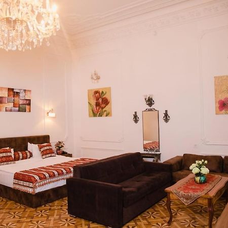 Malakhan hotel Baku Bagian luar foto