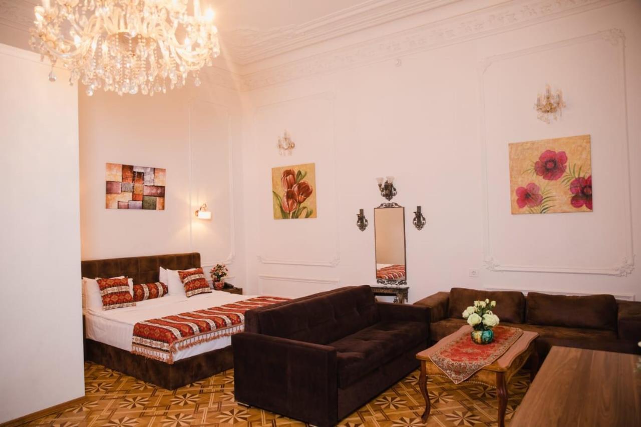 Malakhan hotel Baku Bagian luar foto