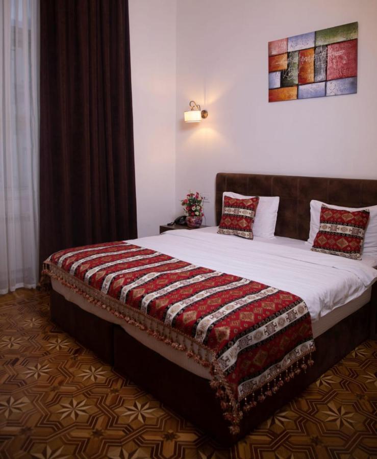 Malakhan hotel Baku Bagian luar foto