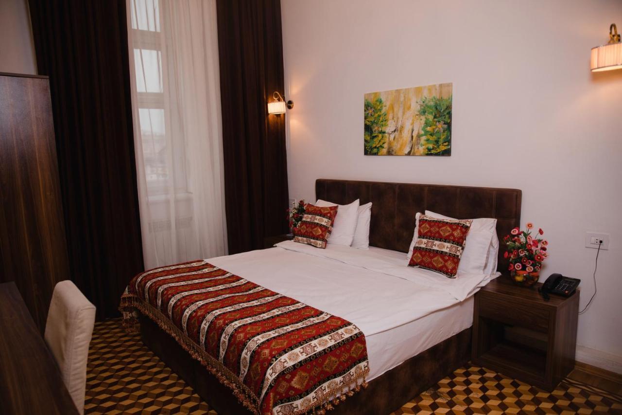 Malakhan hotel Baku Bagian luar foto