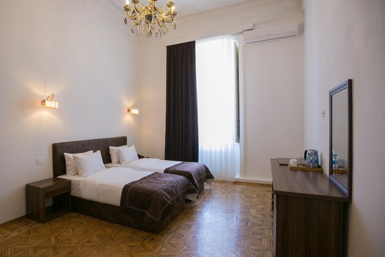 Malakhan hotel Baku Bagian luar foto
