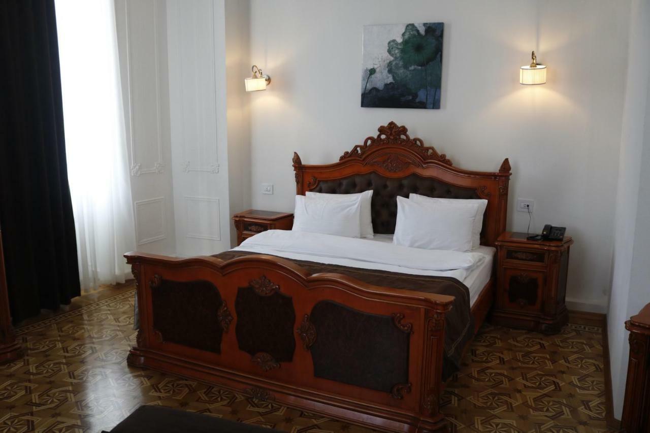Malakhan hotel Baku Bagian luar foto