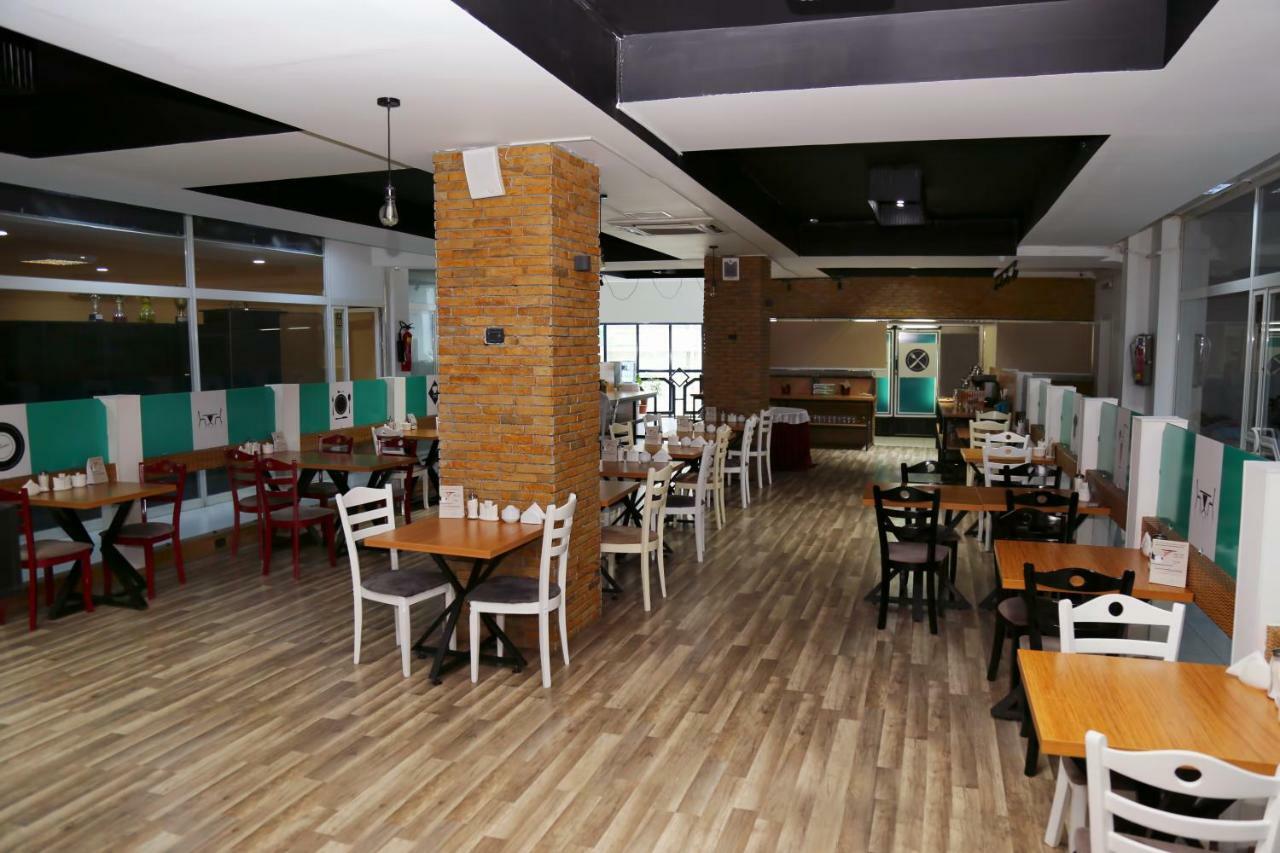 Malakhan hotel Baku Bagian luar foto
